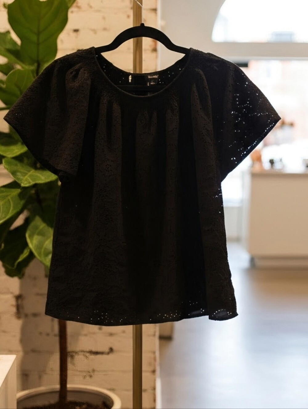 Madewell Eyelet Flutter-Sleeve Top in True Black - Size Medium